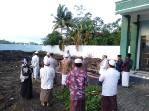 Peletakan Batu Pertama gelding RKB V Yayasan At Taqwa